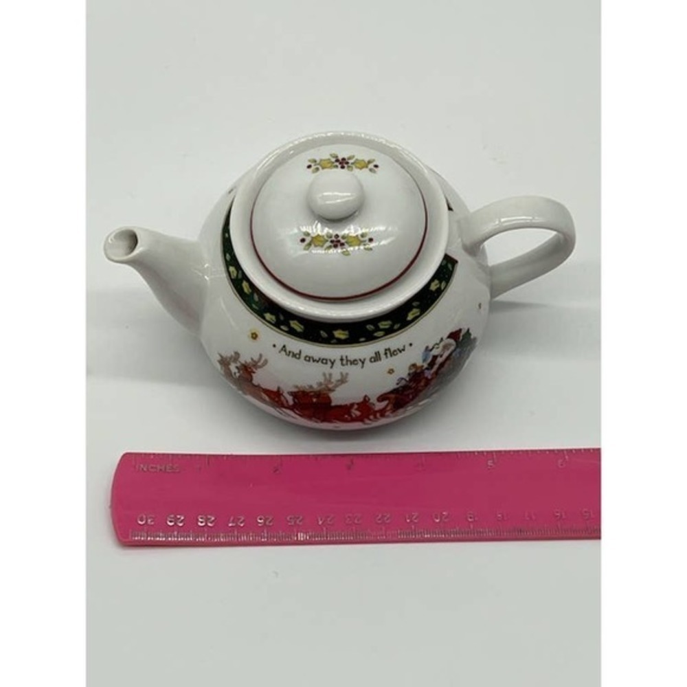 Portmeirion Studios Fine Translucent Porcelain Mini Christmas Teapot - Picture 4 of 10